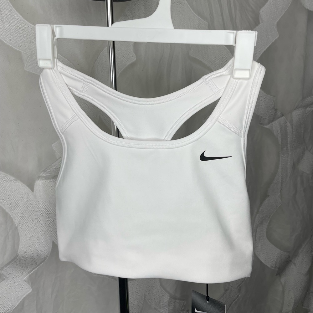 Nike Dri-FIT Swoosh Sport bra Size S
